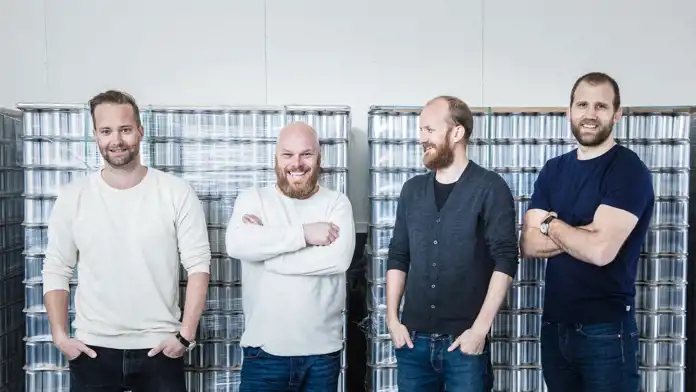 Tor Troéng och Olof Häggström lärde känna varandra när de pluggade till civilingenjörer. “Vi gillar båda att räkna och när vi räknade på den här affärsidén lät allt väldigt spännande att gå vidare med”, säger Tor, en av grundarna till Canman, som tog mobil tappning av öl till Skandinavien.