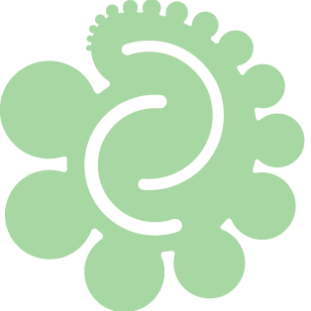 En grön logotyp med en abstrakt, organisk form som liknar en mikroorganism eller en cell. I mitten finns en vit, stiliserad symbol med två halvcirklar som möts, vilket kan representera samverkan eller en cirkulär process.