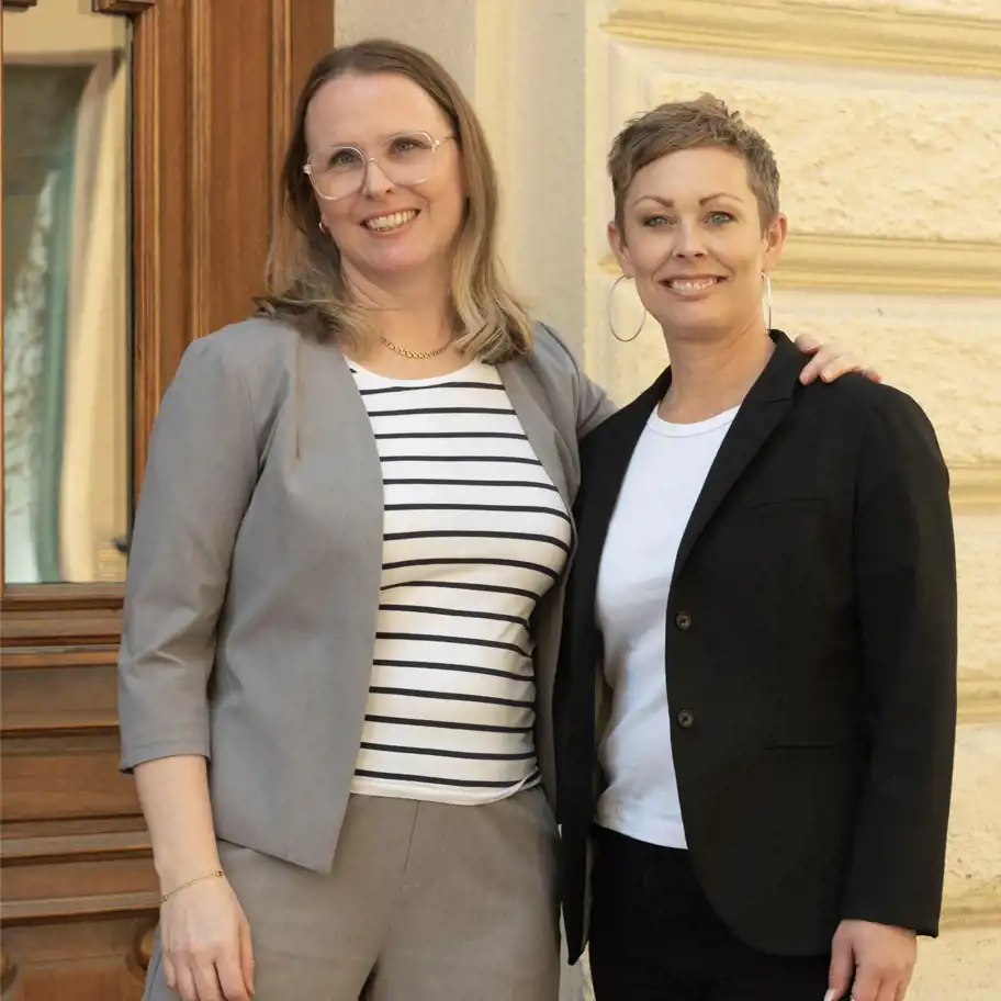 Anna Hellström och Linda Stoltzhammar, grundare och ägare av Comfydence